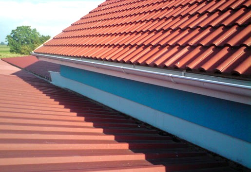 Limarski detalj uz krovni rub